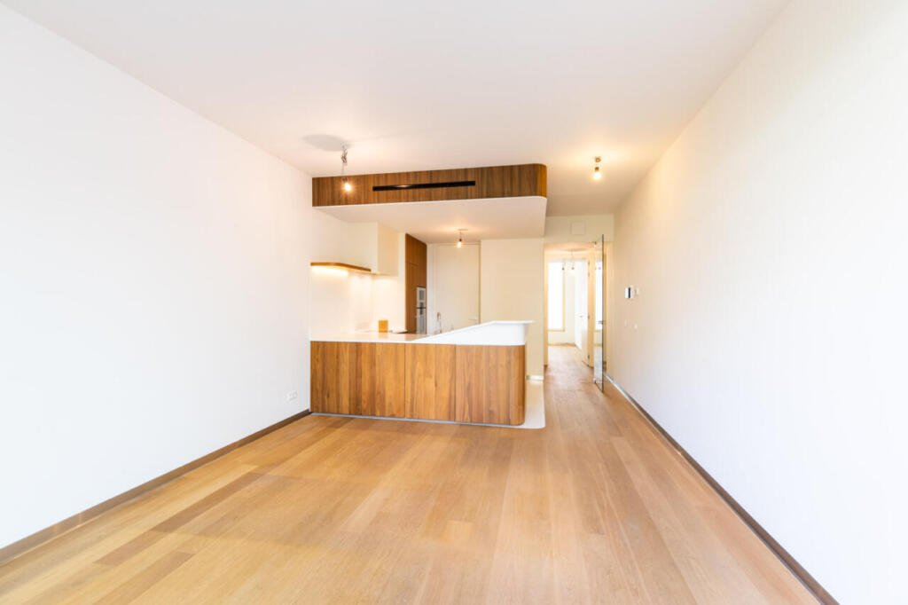 video d'une maison par drone